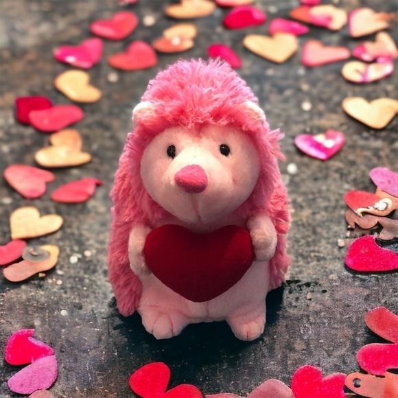 TY Beanie Baby “Smitten” the Adorable Pink Hedgehog Red Heart *RARE* - Picture 1 of 7